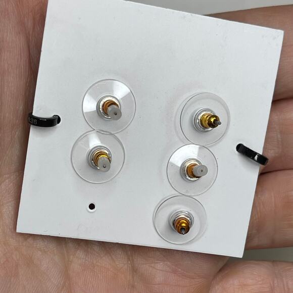 Betsey Johnson earrings individual not pairs signed costume jewelry FLAW 1 missg - Picture 3 of 7